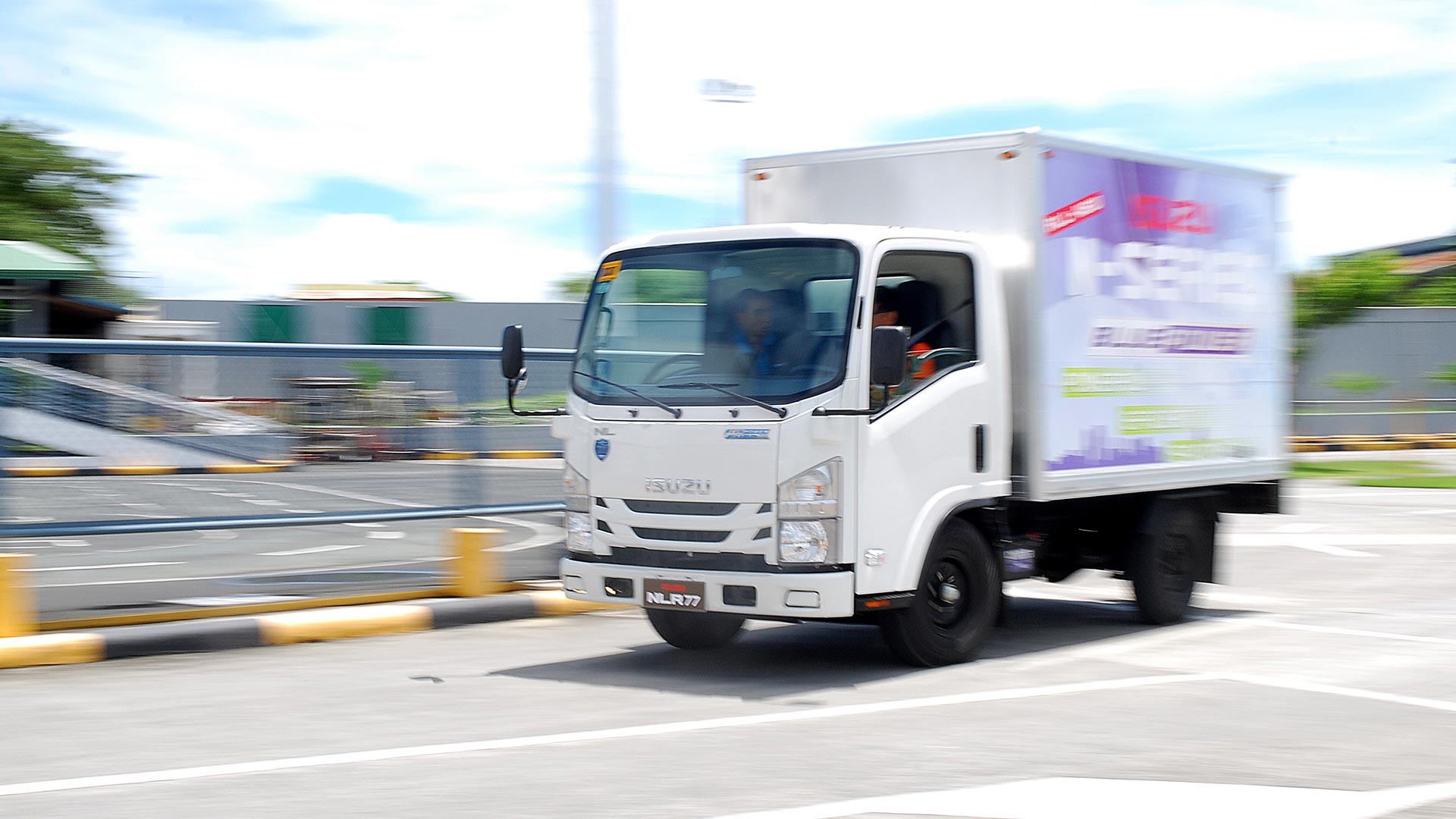 Elegant and efficient: Isuzu demonstrates benefits of Mimomari telemetry with timely eco-drive fleet training