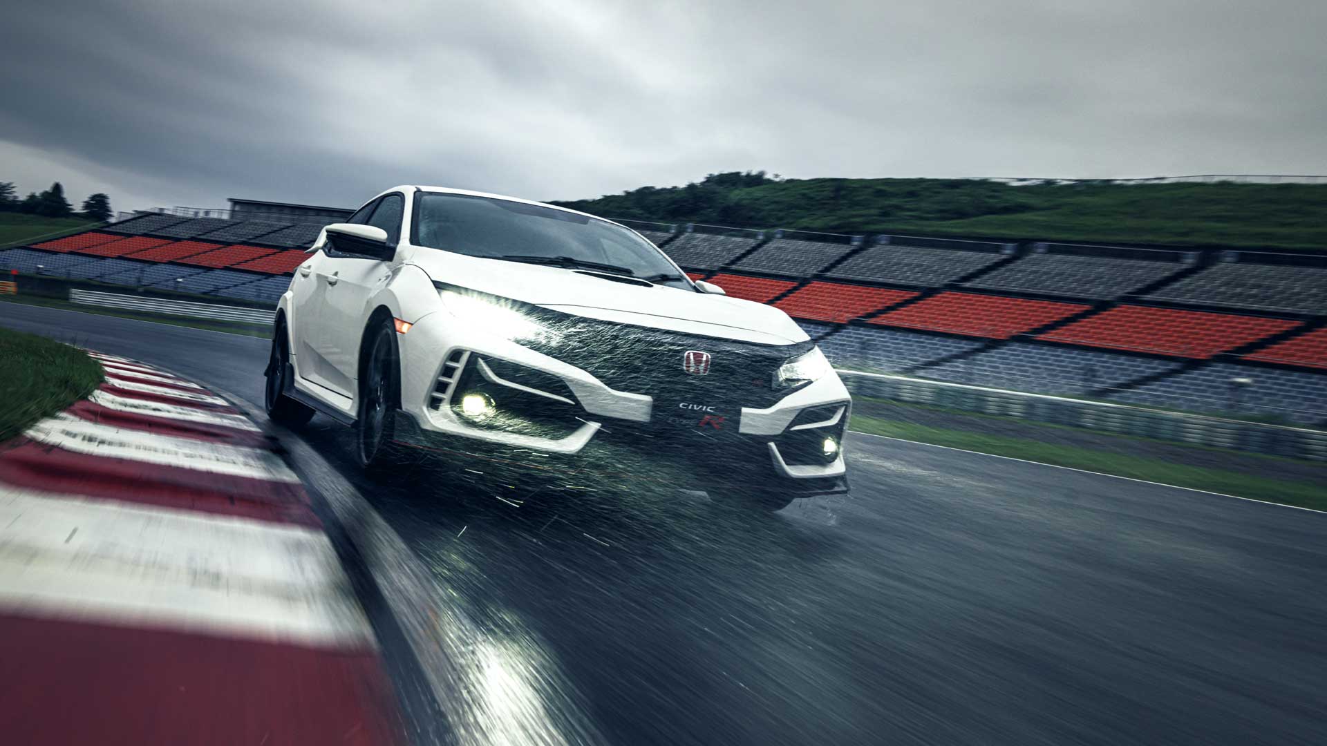 Honda Philippines rolls out updated Civic Type R