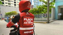 Ride hailer Move It pioneers advertising vests